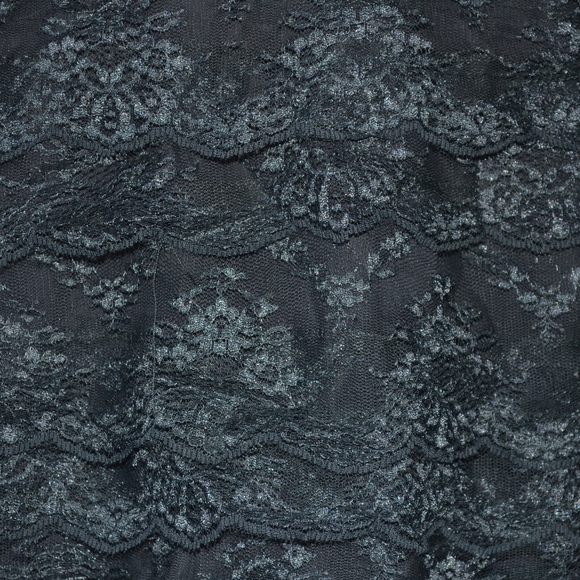 skirt - Picture 2 of 4